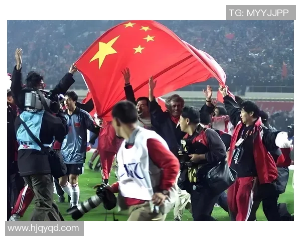 中国国家队迎战门兴格拉德巴赫期待精彩对决展现足球魅力与团队精神